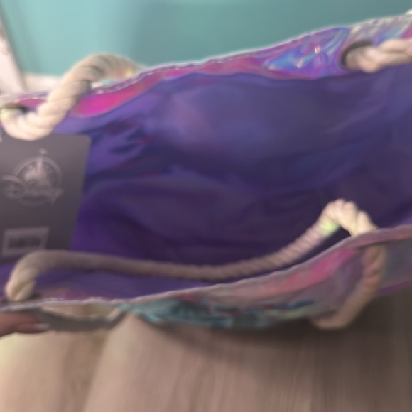 Holographic Stitch beach bag  - Picture 2 of 2
